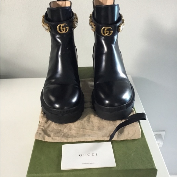 Gucci Leather Boots with Crystal  And GG Logo Ankle Belt - Picture 15 of 16